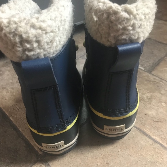 Sorel 9c snow boots - Picture 3 of 5